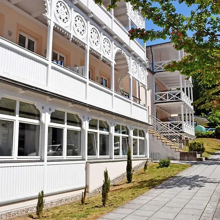 Ferienwohnung Mit Balkon Und Stran