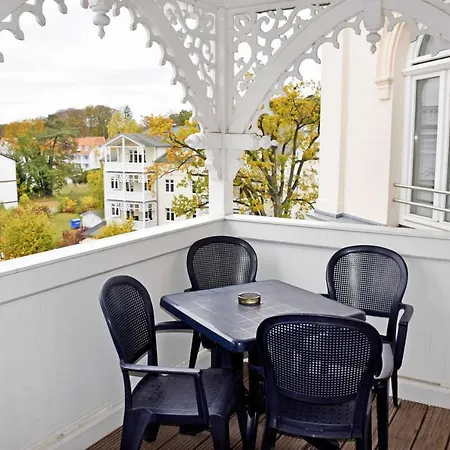 Ferienwohnung Mit Balkon Und Stran アパート *